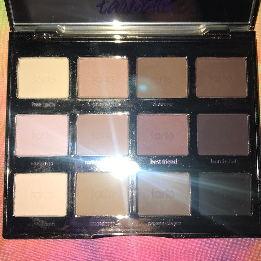 💜Tarte Tartelette palette💜